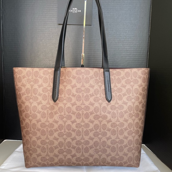 ❤️2019 Exclusive Wizard of Oz Coach Tote - Picture 6 of 14